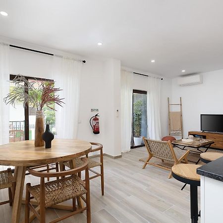 Amazing Beach House With Balcony 라고스 외부 사진